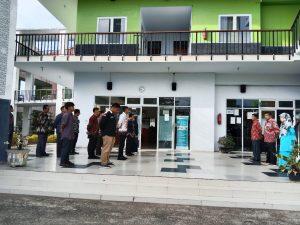 MAHASISWA PIDATO BAHASA ARAB PADA APEL PAGI