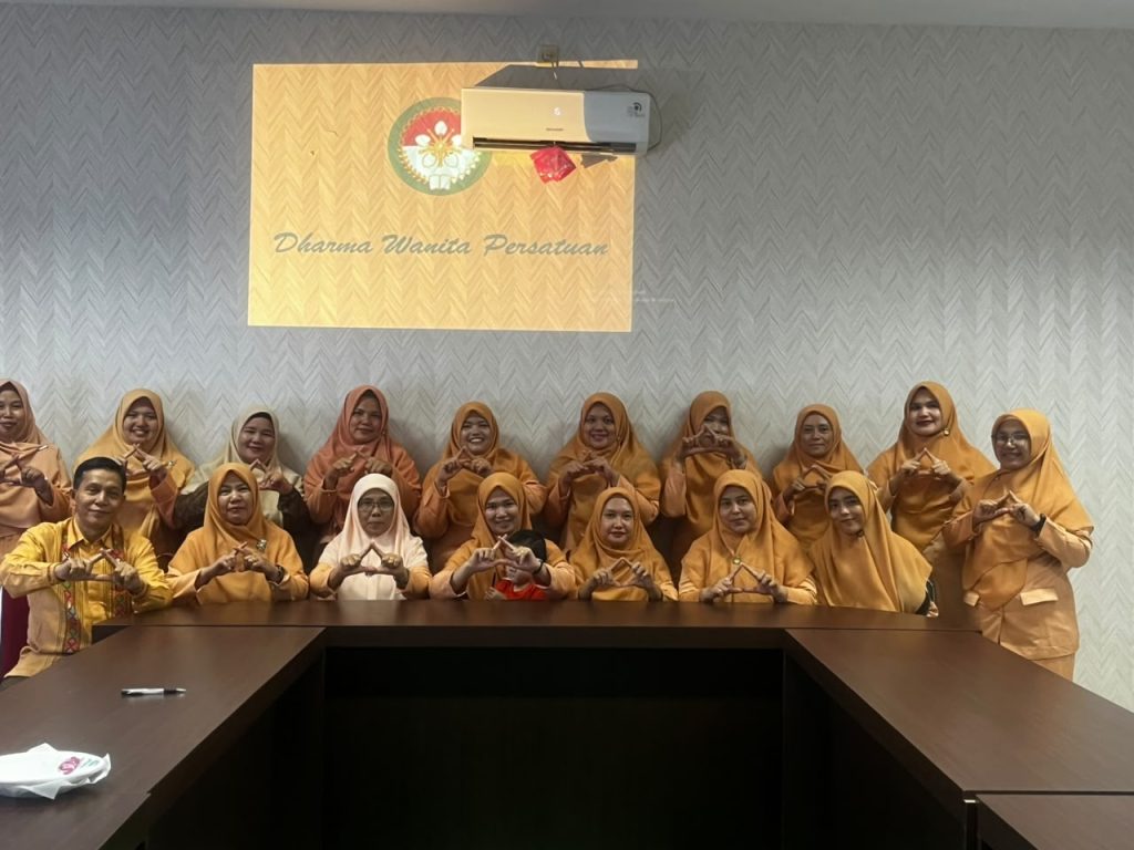 DWP Fasih mengadakan pertemuan perdana dengan agenda silaturrahmi bersama Fakultas