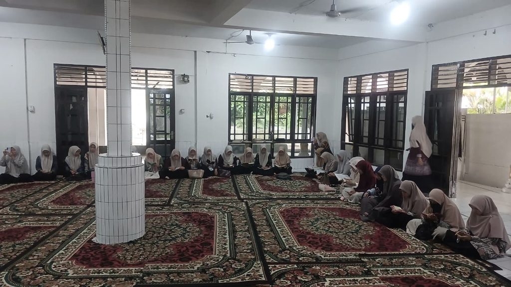HMPS IAT Gelar Khatam Al-Qur’an dan Kirim Doa
