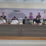 Bedah Buku Hukum Persaingan Usaha Perkuat Wawasan Hukum Ekonomi Syariah Mahasiswa FASIH