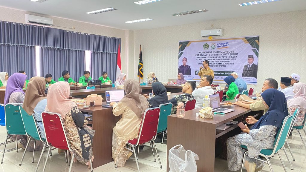 Revolusi Kurikulum Hukum! Prodi HTN Fakultas Syariah UIN Syahada Padangsidimpuan Sukses Satukan Kerangka OBE dan Filosofi Kurikulum Berbasis Cinta Demi Cetak Yuris Konstitusi Masa Depan