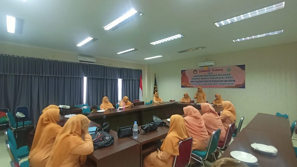 Perkuat Kreativitas Anggota, Dharma Wanita Persatuan FASIH UIN Syahada Gelar Pelatihan
